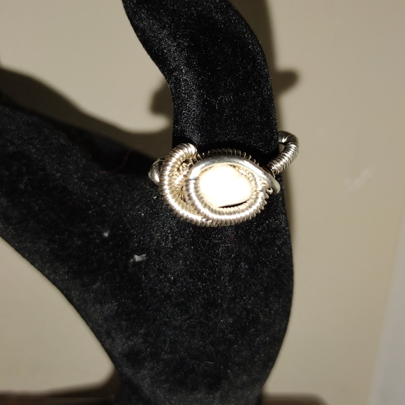 Handmade ring - Picture 2 of 2